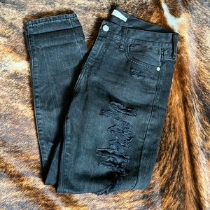 Abercrombie & Fitch black destroyed denim